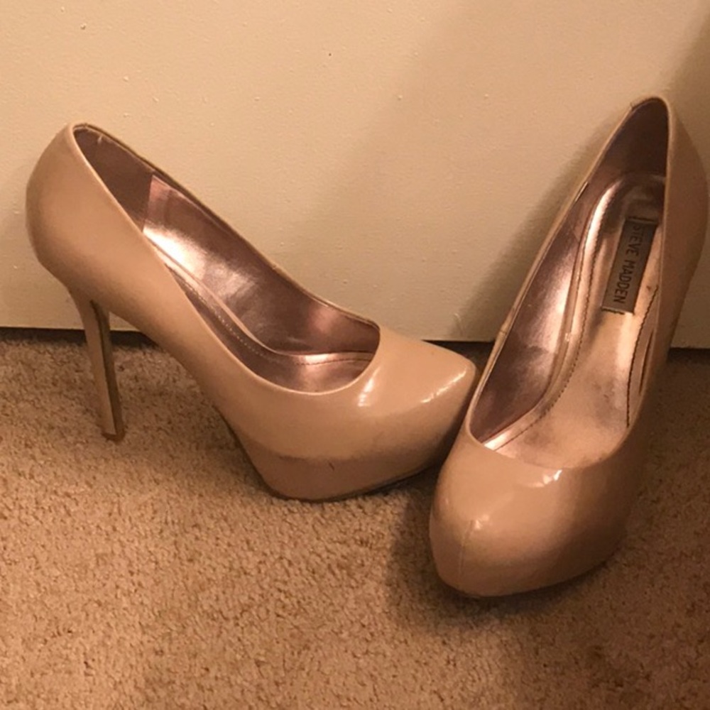 Steve Madden Pumps